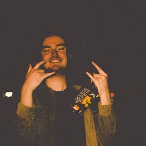 Meet your Posher, Christian